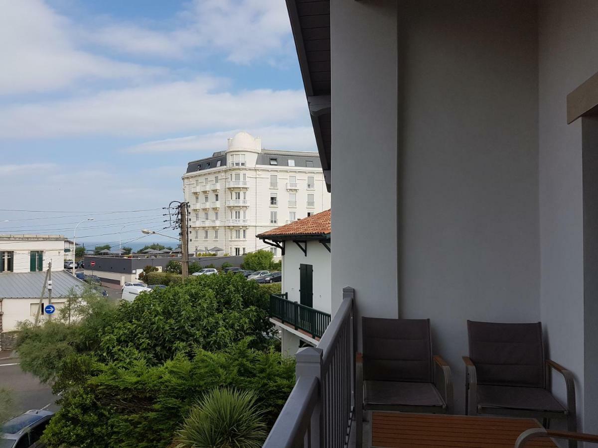 B&B La Maison De La Cote Biarritz Bagian luar foto