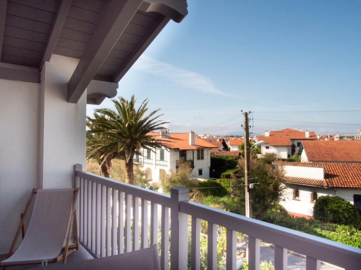 B&B La Maison De La Cote Biarritz Bagian luar foto
